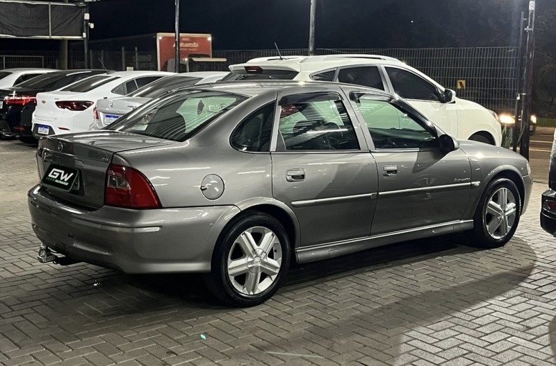 VECTRA 2.0 MPFI EXPRESSION 8V GASOLINA 4P MANUAL - 2004 - CAXIAS DO SUL