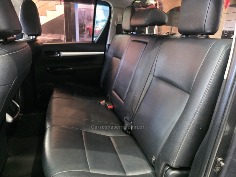 HILUX 2.8 SRV 4X4 CD 16V DIESEL 4P AUTOMÁTICO - 2017 - CAXIAS DO SUL