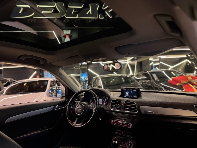Q3 2.0 TFSI AMBIENTE QUATTRO 4P GASOLINA S TRONIC - 2014 - NOVO HAMBURGO