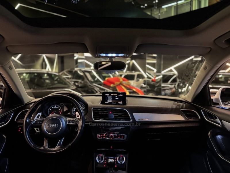 Q3 2.0 TFSI AMBIENTE QUATTRO 4P GASOLINA S TRONIC - 2014 - NOVO HAMBURGO