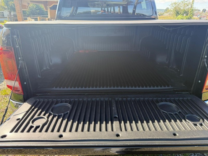 AMAROK 3.0 V6 TDI HIGHLINE CD DIESEL 4MOTION AUTOMÁTICO - 2019 - VACARIA