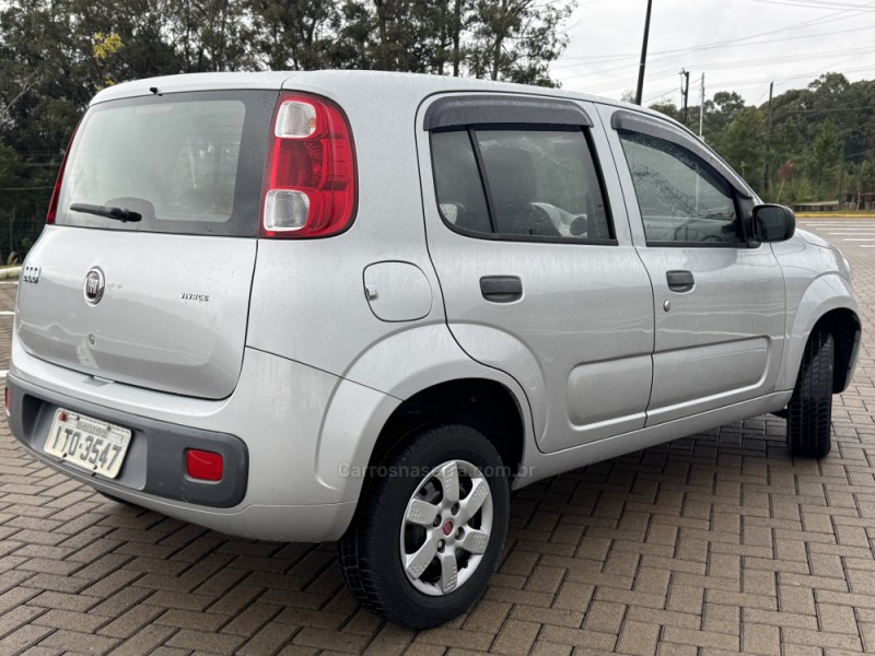 UNO 1.0 EVO VIVACE 8V FLEX 4P MANUAL - 2013 - CAXIAS DO SUL