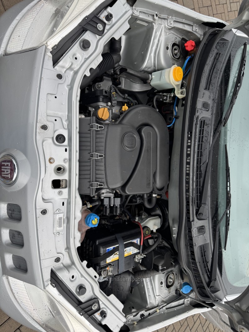 UNO 1.0 EVO VIVACE 8V FLEX 4P MANUAL - 2013 - CAXIAS DO SUL