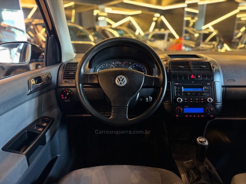 POLO 1.6 MI 8V FLEX 4P MANUAL - 2010 - NOVO HAMBURGO