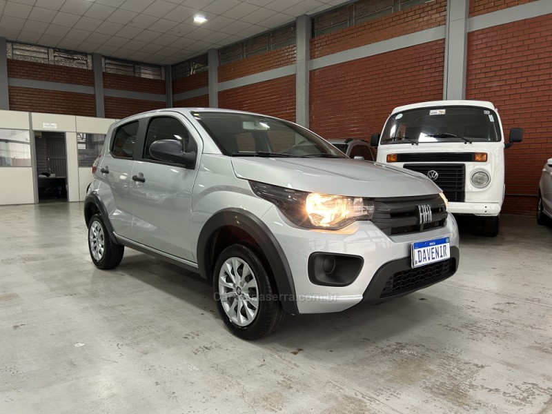 MOBI 1.0 8V EVO FLEX LIKE. MANUAL - 2023 - TAQUARA