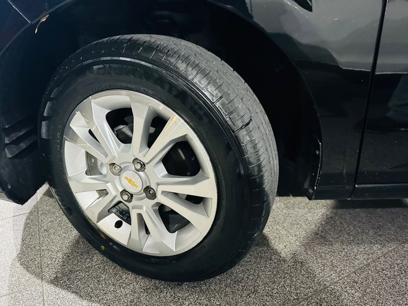 PRISMA 1.4 MPFI LTZ 8V FLEX 4P MANUAL - 2014 - CAXIAS DO SUL