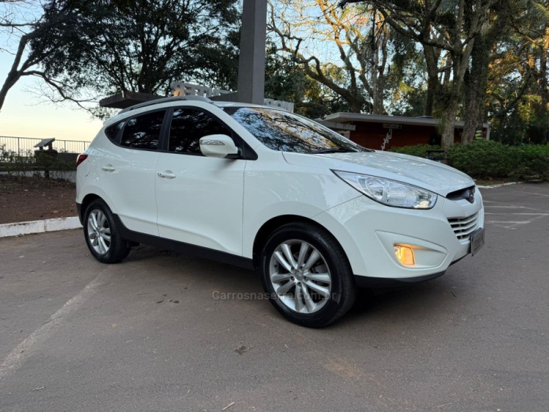 IX35 2.0 MPI 4X2 16V FLEX 4P MANUAL - 2013 - DOIS IRMãOS