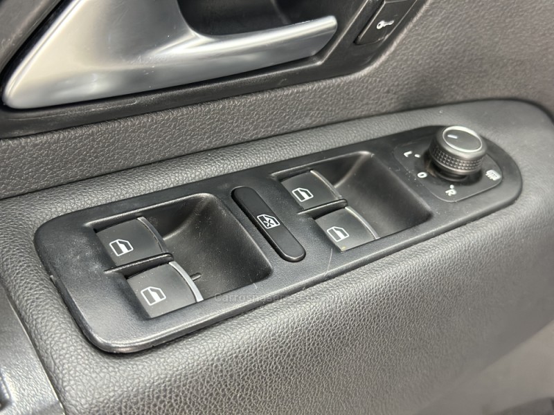 AMAROK 3.0 V6 EXTREME CD DIESEL 4X4 AT 4P AUTOMÁTICO - 2020 - SANTA CRUZ DO SUL