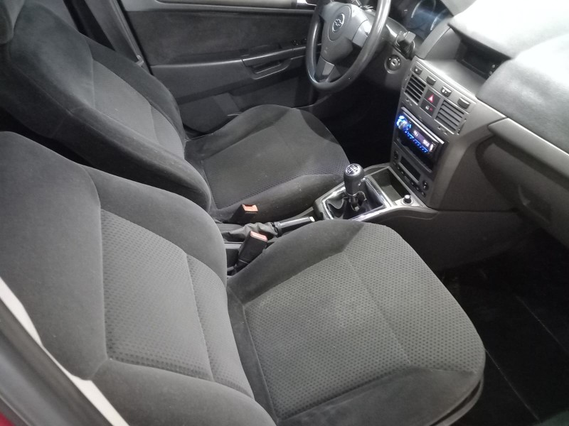 VECTRA 2.0 SFI GT HATCH 8V FLEX 4P MANUAL - 2009 - CAXIAS DO SUL