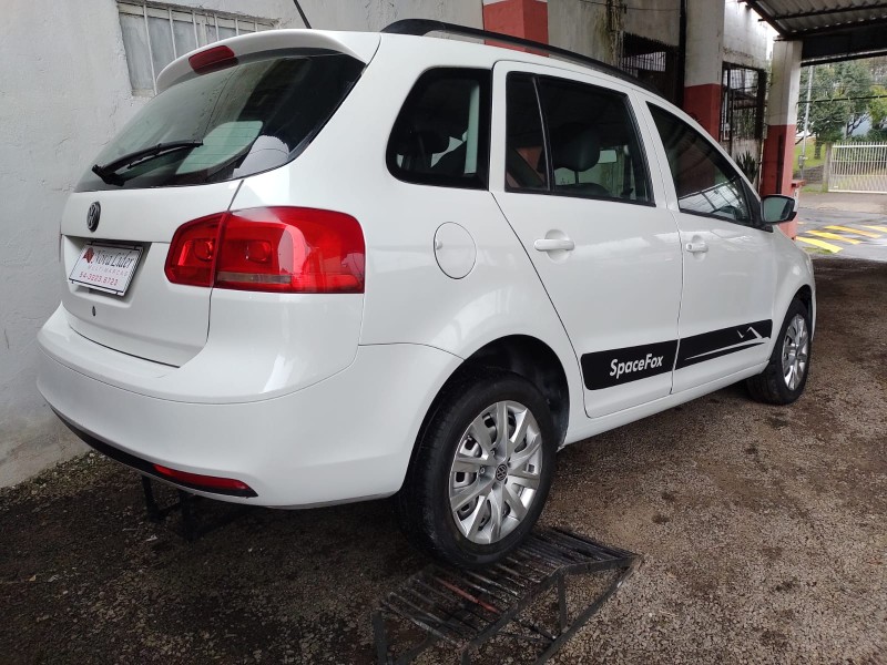 SPACEFOX 1.6 MSI TRENDLINE 8V FLEX 4P MANUAL - 2014 - CAXIAS DO SUL