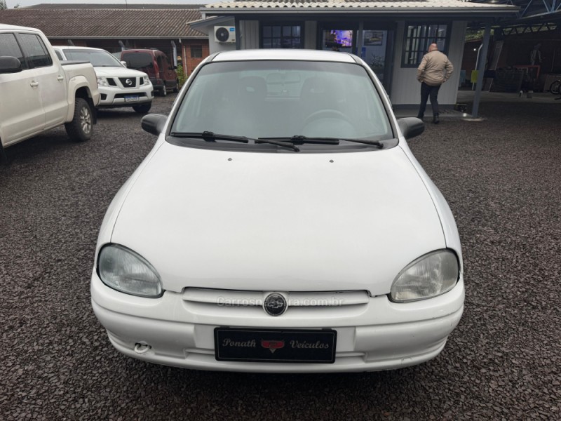 CORSA 1.0 MPFI SUPER 8V GASOLINA 4P MANUAL - 1997 - IGREJINHA