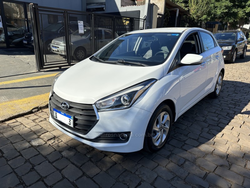 HB20 1.6 PREMIUM 16V FLEX 4P AUTOMÁTICO - 2016 - LAJEADO
