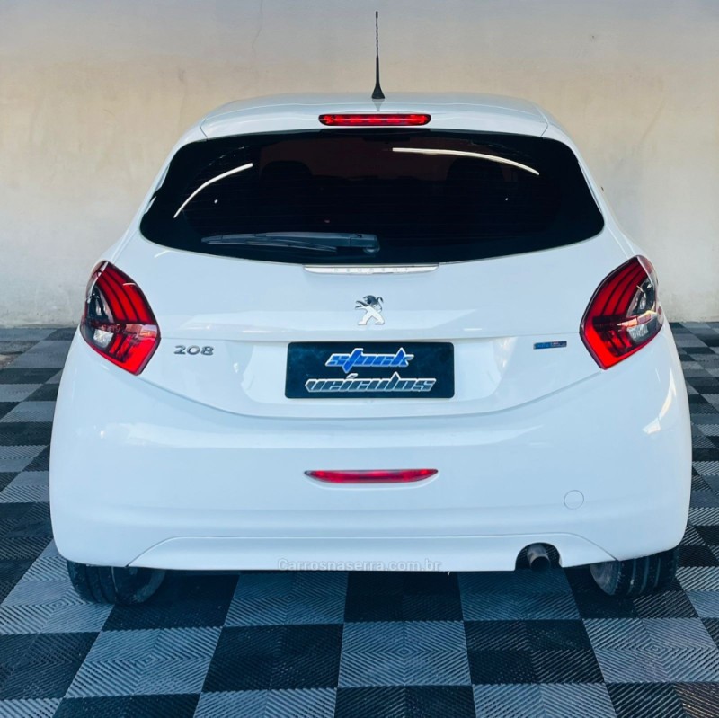 208 1.2 ACTIVE 12V FLEX 4P MANUAL - 2018 - NOVO HAMBURGO