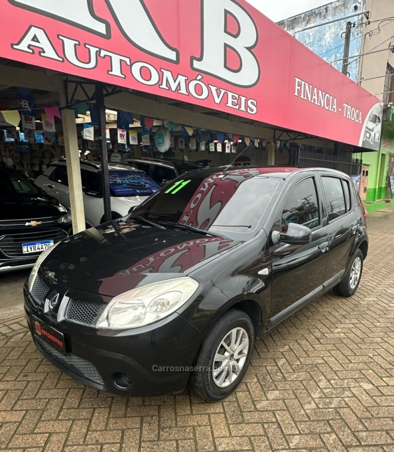 SANDERO 1.0 EXPRESSION 16V FLEX 4P MANUAL - 2011 - PAROBé