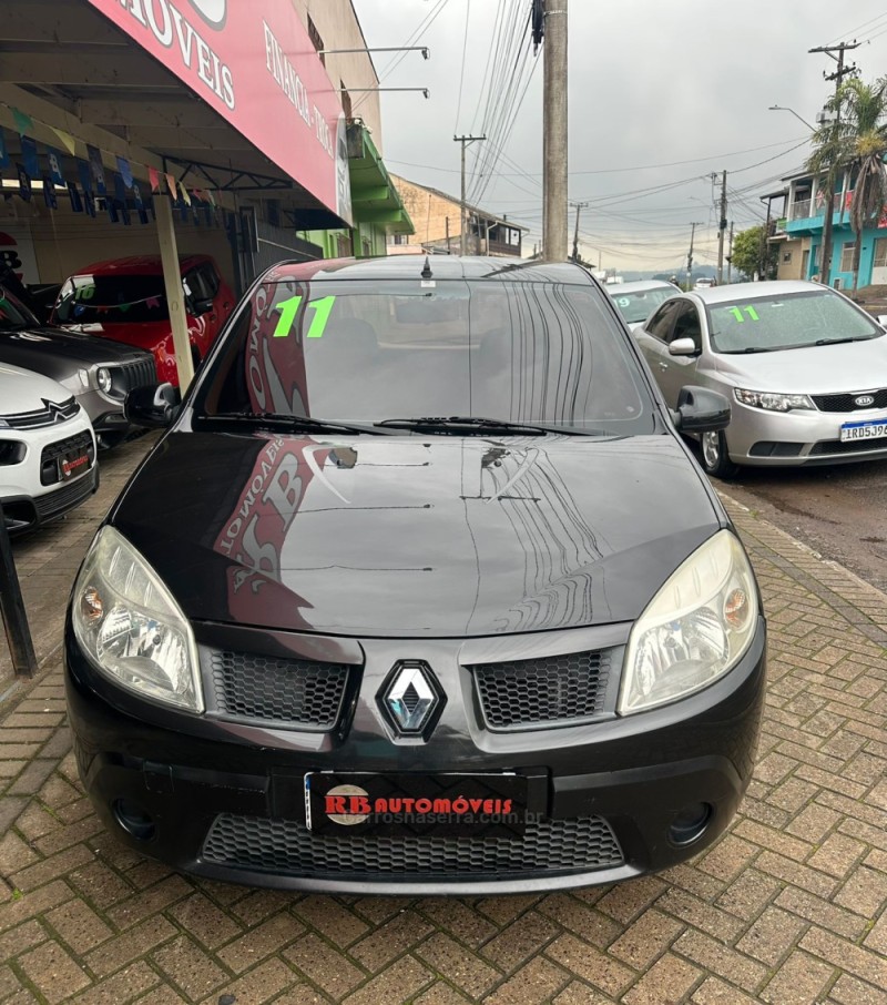 SANDERO 1.0 EXPRESSION 16V FLEX 4P MANUAL - 2011 - PAROBé