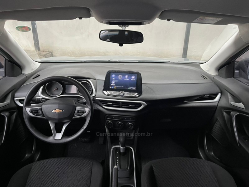 TRACKER 1.0 12V TURBO FLEX 4P MANUAL - 2021 - NOVO HAMBURGO