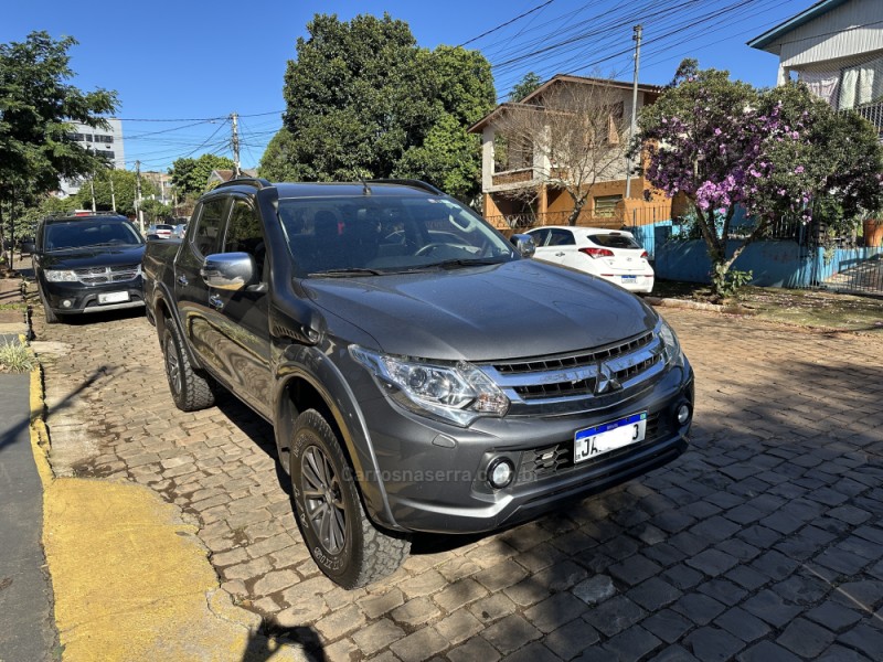 L200 TRITON 2.4 HPE-S SPORT 4X4 CD 16V DIESEL 4P AUTOMÁTICO - 2020 - LAJEADO