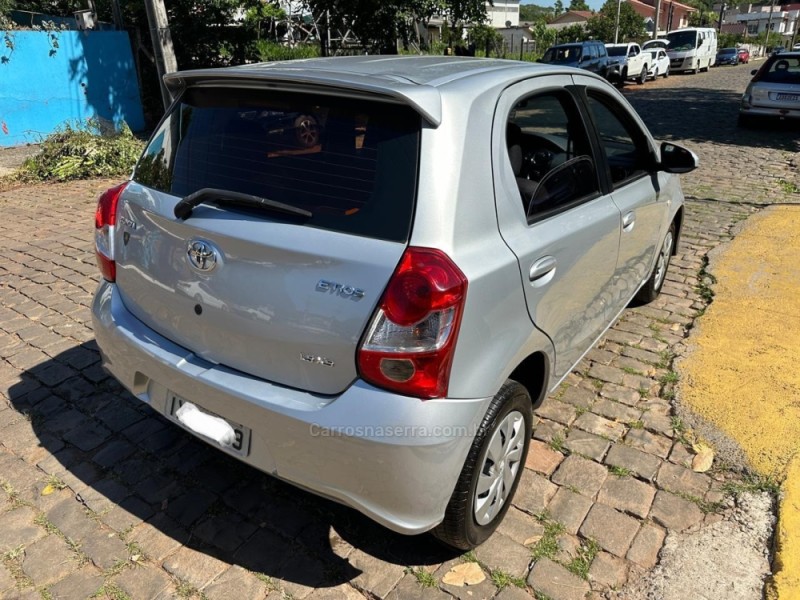 ETIOS 1.5 XS 16V FLEX 4P MANUAL - 2018 - LAJEADO