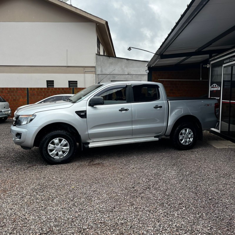 RANGER 2.2 XLS 4X4 CD 16V DIESEL 4P MANUAL - 2015 - LAJEADO