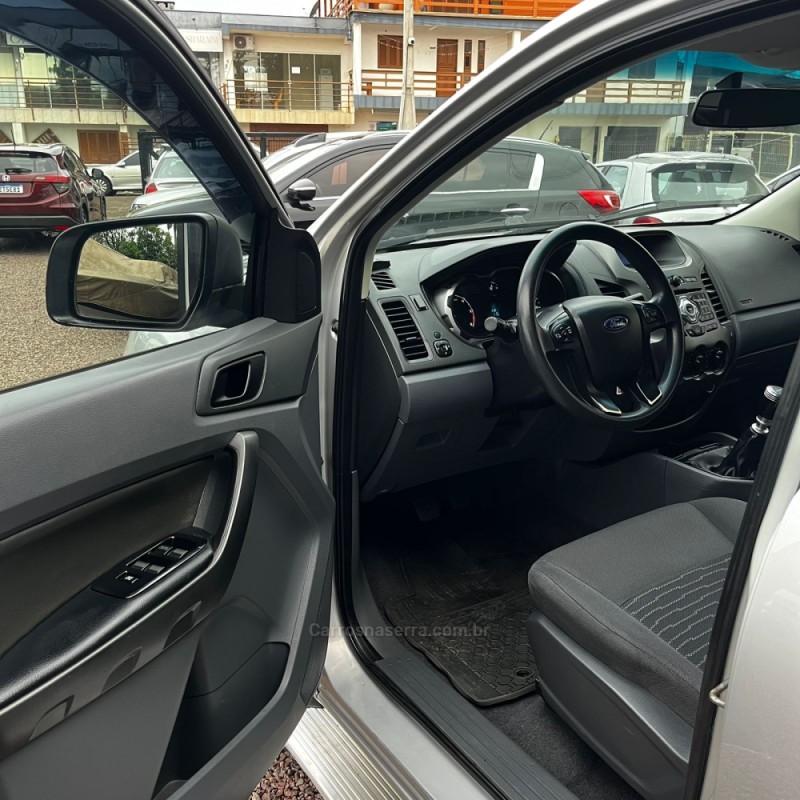 RANGER 2.2 XLS 4X4 CD 16V DIESEL 4P MANUAL - 2015 - LAJEADO