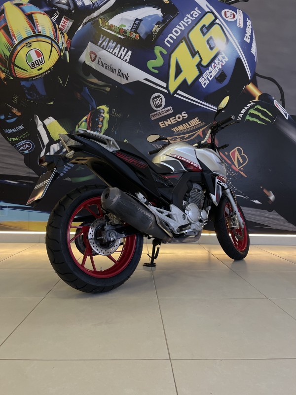 CB 250F TWISTER CBS - 2021 - PASSO FUNDO