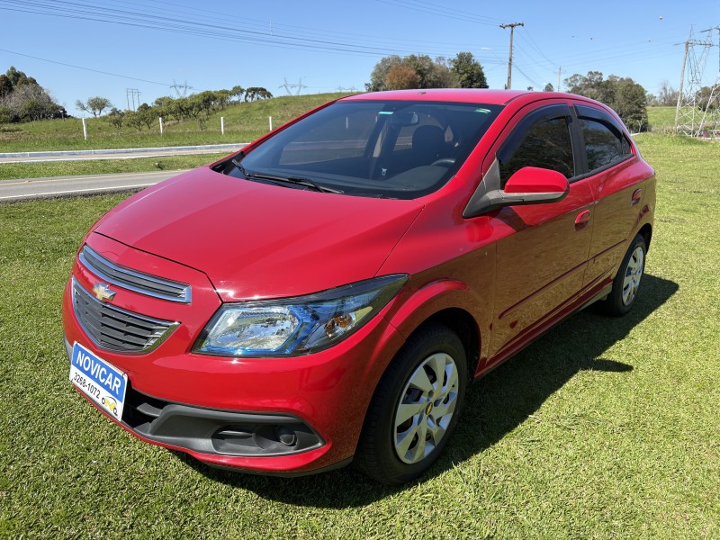 ONIX 1.4 MPFI LT 8V FLEX 4P MANUAL - 2015 - FARROUPILHA