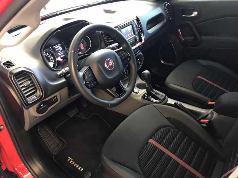 TORO 1.8 16V EVO FLEX FREEDOM ROAD AUTOMÁTICO - 2018 - FARROUPILHA