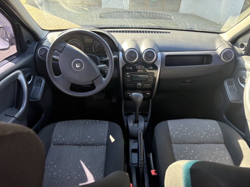 LOGAN 1.6 EXPRESSION 16V FLEX 4P AUTOMÁTICO - 2013 - FARROUPILHA