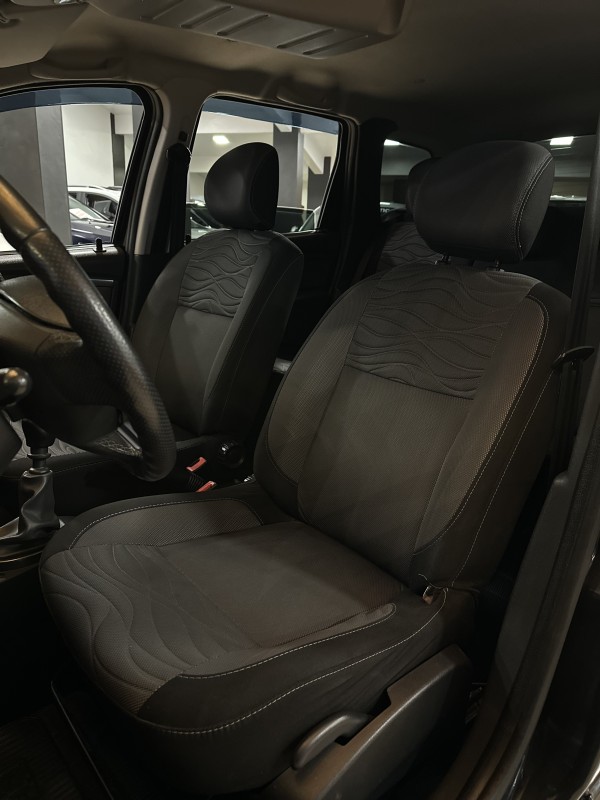 DUSTER 2.0 DYNAMIQUE 4X2 16V FLEX 4P MANUAL - 2013 - CAXIAS DO SUL
