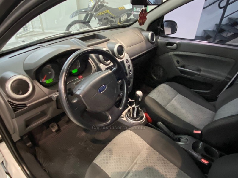 FIESTA 1.6 MPI 8V GASOLINA 4P MANUAL - 2013 - ANTôNIO PRADO