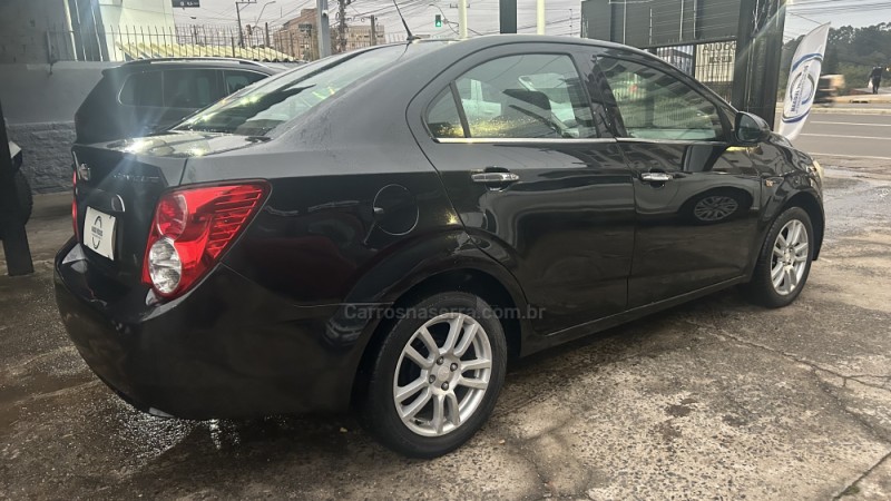 SONIC 1.6 LTZ SEDAN 16V FLEX 4P AUTOMÁTICO - 2014 - GRAVATAí