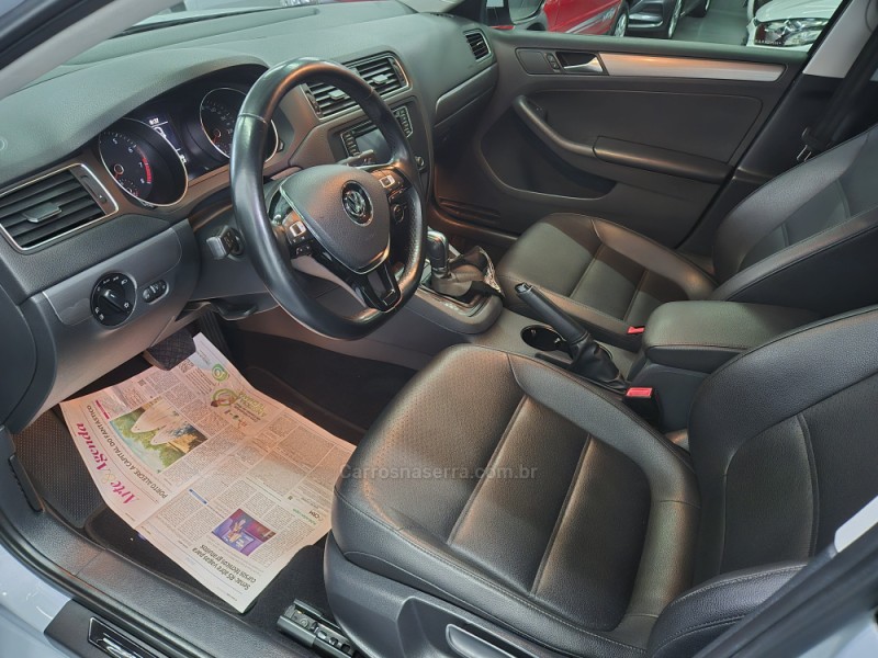 JETTA 1.4 16V TSI COMFORTLINE GASOLINA 4P TIPTRONIC - 2017 - GARIBALDI