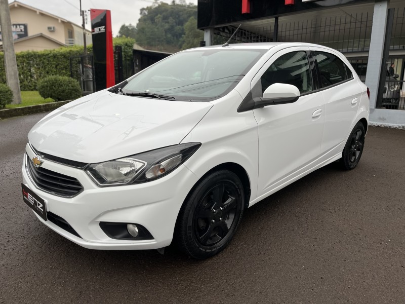 ONIX 1.4 MPFI LTZ 8V FLEX 4P MANUAL - 2019 - BOM PRINCíPIO