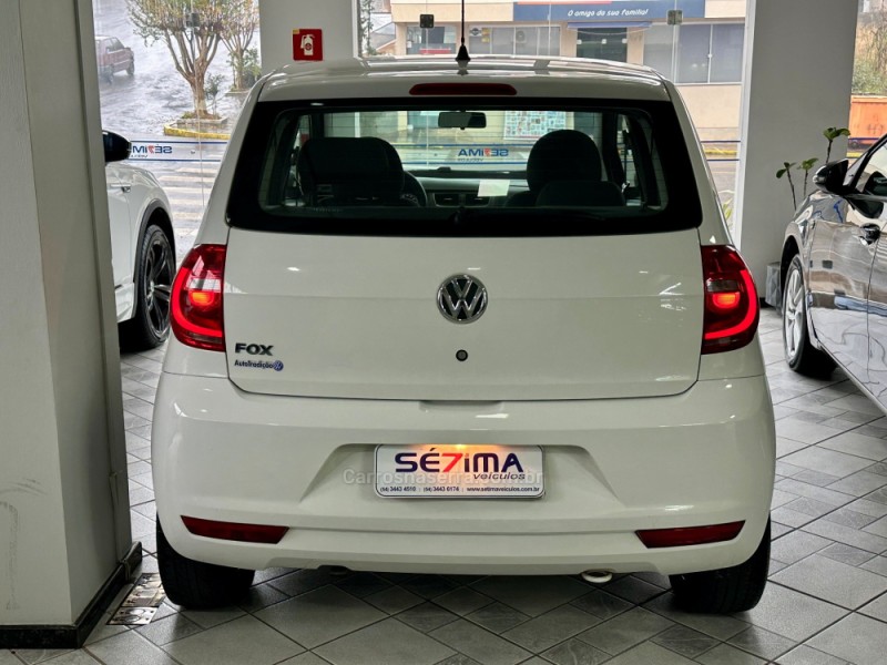FOX 1.0 MI TREND 8V FLEX 4P MANUAL - 2014 - GUAPORé