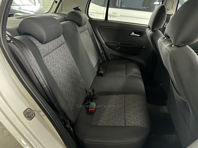 FOX 1.0 MI TREND 8V FLEX 4P MANUAL - 2014 - GUAPORé