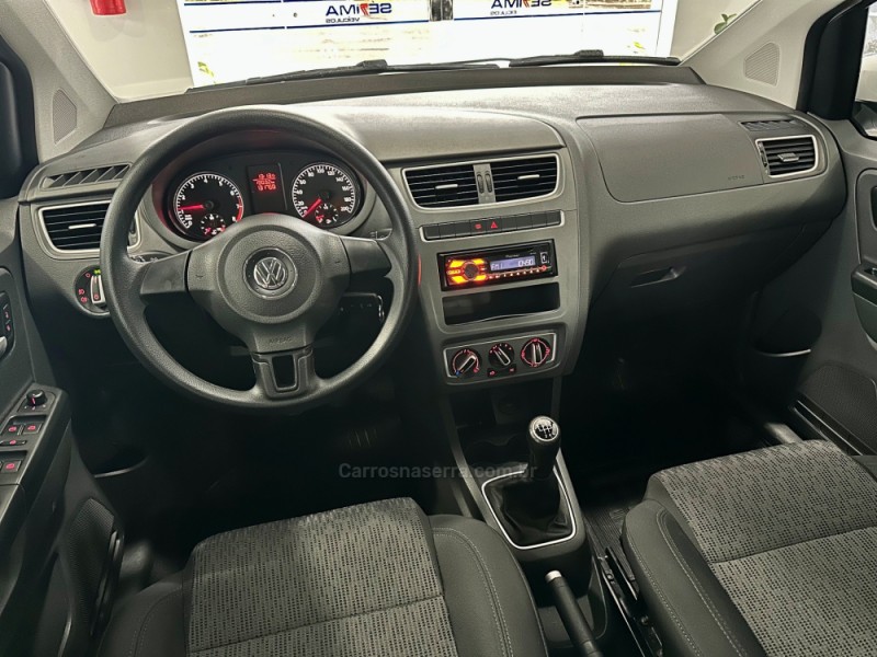 FOX 1.0 MI TREND 8V FLEX 4P MANUAL - 2014 - GUAPORé
