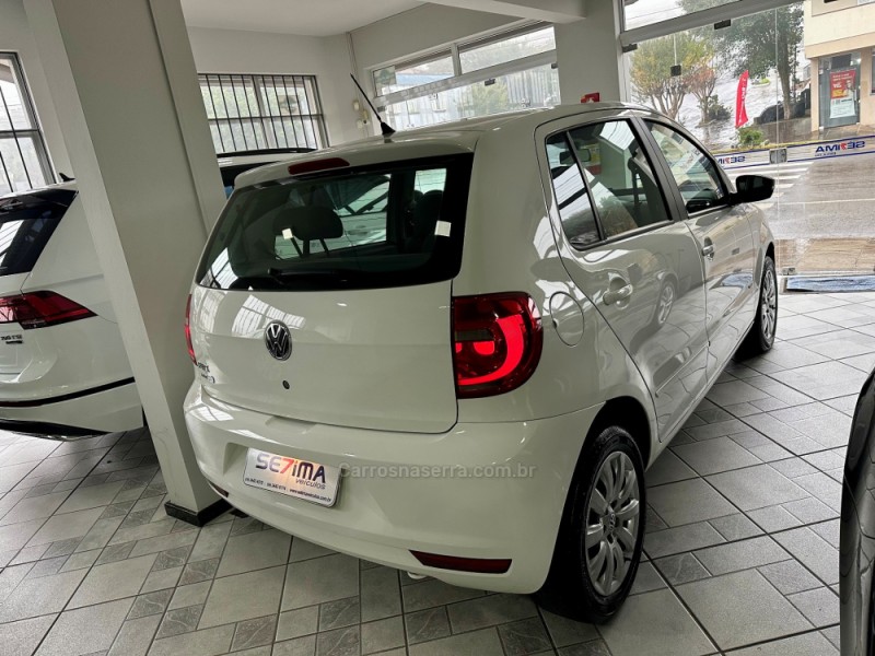 FOX 1.0 MI TREND 8V FLEX 4P MANUAL - 2014 - GUAPORé