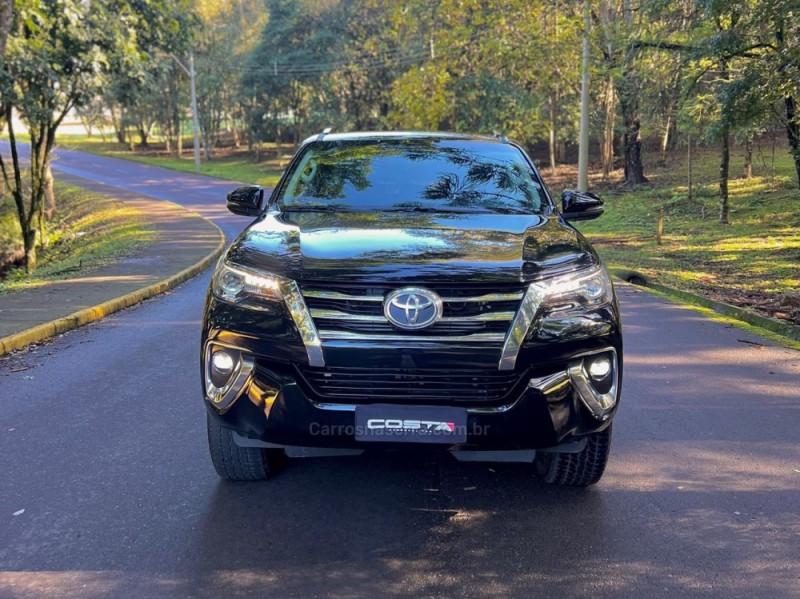 HILUX SW4 2.8 SRX 4X4 7 LUGARES 16V TURBO INTERCOOLER DIESEL 4P AUTOMÁTICO - 2018 - BENTO GONçALVES