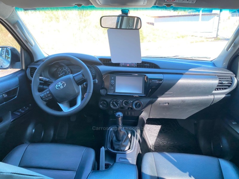HILUX 2.8 4X4 CD 8V DIESEL 4P MANUAL - 2022 - FLORES DA CUNHA