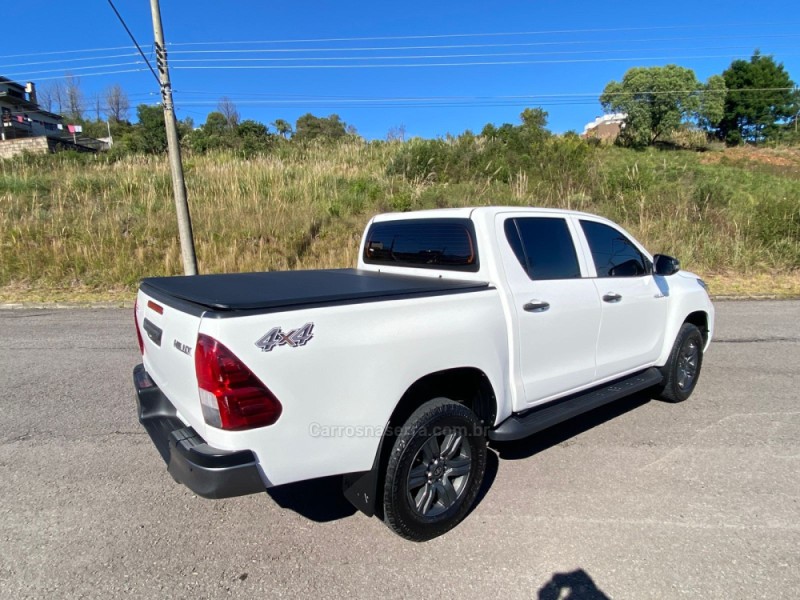 HILUX 2.8 4X4 CD 8V DIESEL 4P MANUAL - 2022 - FLORES DA CUNHA