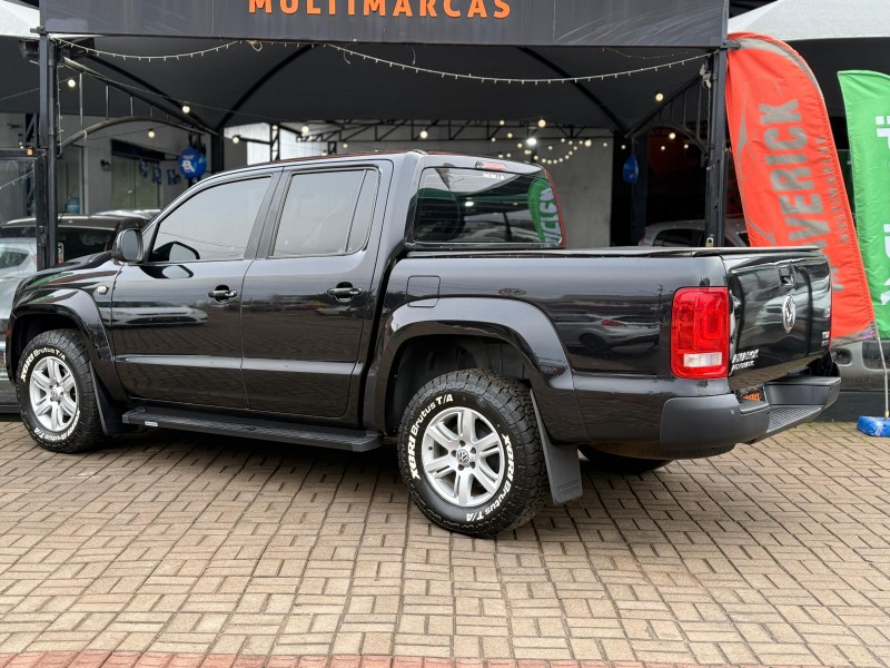 AMAROK 2.0 TRENDLINE 4X4 CD 16V TURBO INTERCOOLER DIESEL 4P AUTOMÁTICO - 2014 - LAGOA VERMELHA