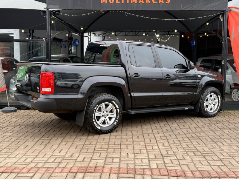 AMAROK 2.0 TRENDLINE 4X4 CD 16V TURBO INTERCOOLER DIESEL 4P AUTOMÁTICO - 2014 - LAGOA VERMELHA