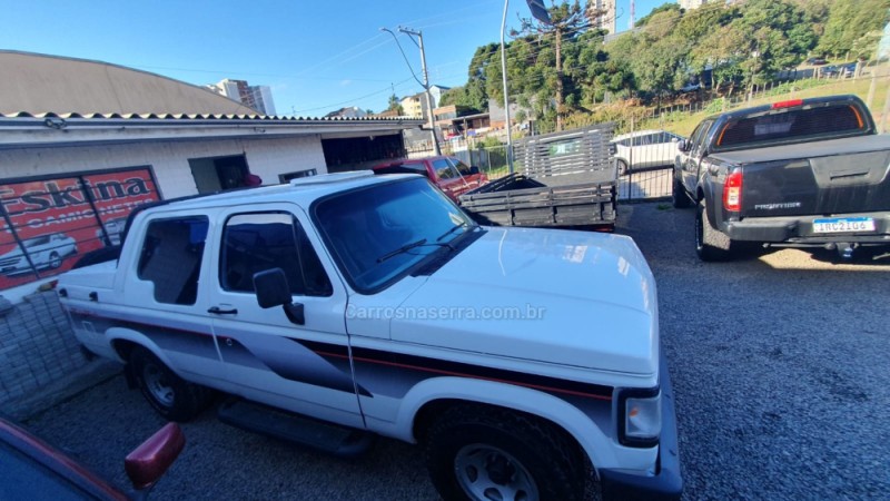 D20 4.0 CUSTOM DE LUXE CD 8V DIESEL 2P MANUAL - 1990 - CAXIAS DO SUL