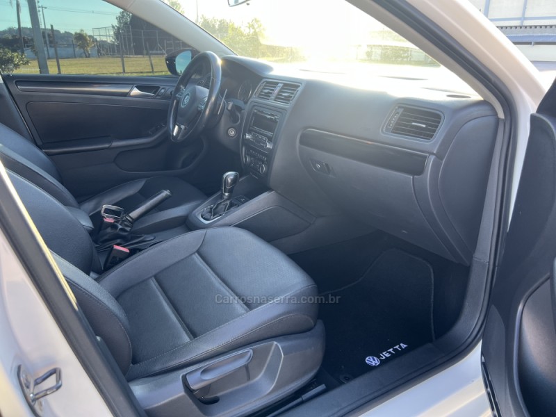 JETTA 2.0 COMFORTLINE FLEX 4P TIPTRONIC - 2012 - ANTôNIO PRADO