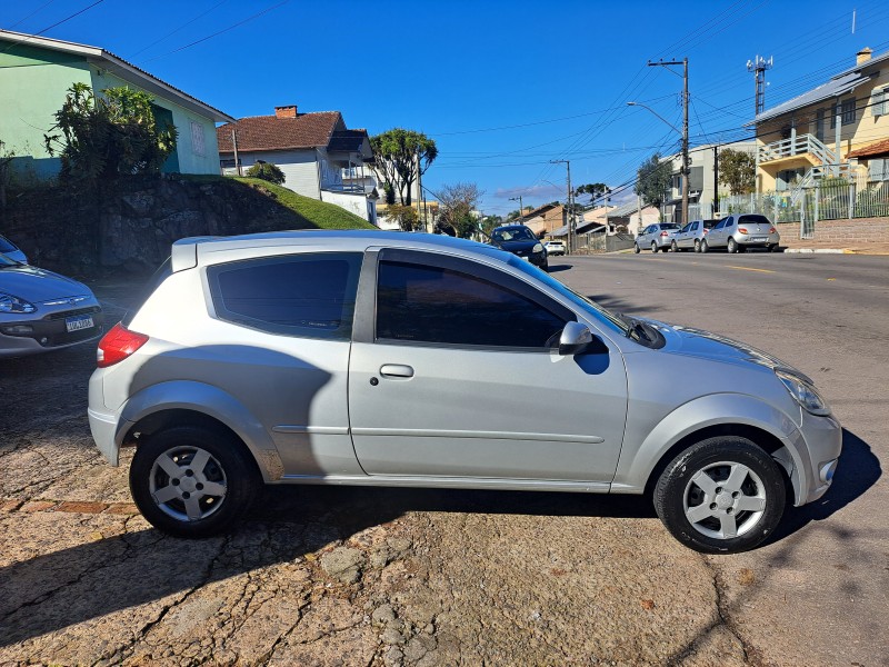 KA 1.0 MPI CLASS 8V FLEX 2P MANUAL - 2009 - FARROUPILHA