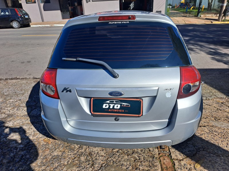 KA 1.0 MPI CLASS 8V FLEX 2P MANUAL - 2009 - FARROUPILHA