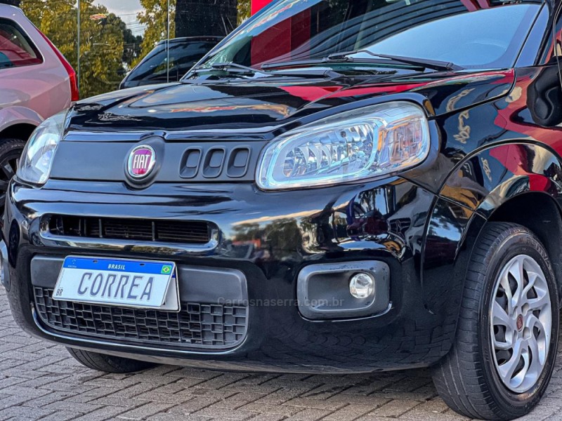 UNO 1.0 EVO ATTRACTIVE 8V FLEX 4P MANUAL - 2016 - CANELA