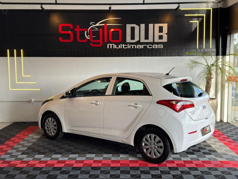 HB20 1.0 COMFORT PLUS 12V FLEX 4P MANUAL - 2014 - ESTâNCIA VELHA