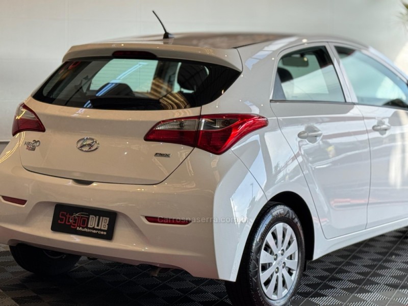 HB20 1.0 COMFORT PLUS 12V FLEX 4P MANUAL - 2014 - ESTâNCIA VELHA