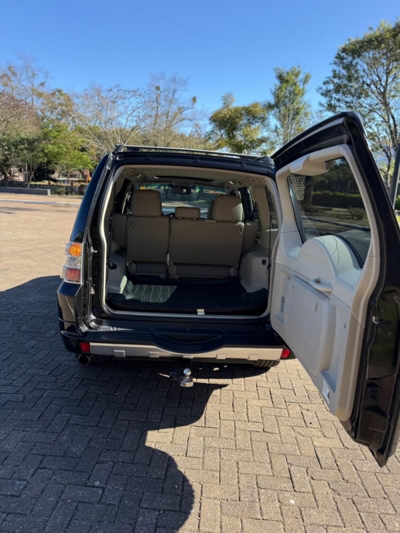 PAJERO FULL 3.2 HPE 4X4 16V TURBO INTERCOOLER DIESEL 4P AUTOMÁTICO - 2019 - BROCHIER